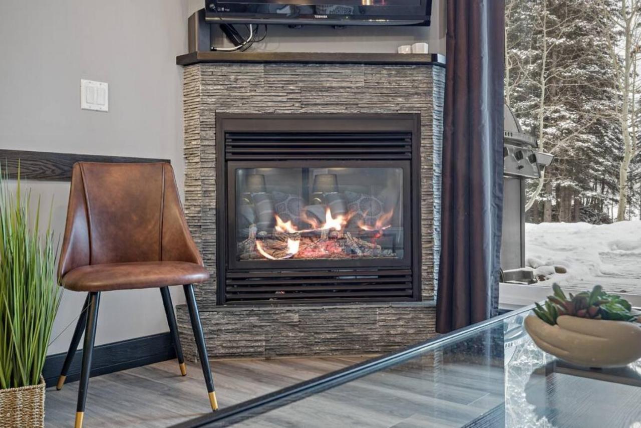 Nature'S Nook By Instant Suites Pool & Hottub Canmore Buitenkant foto